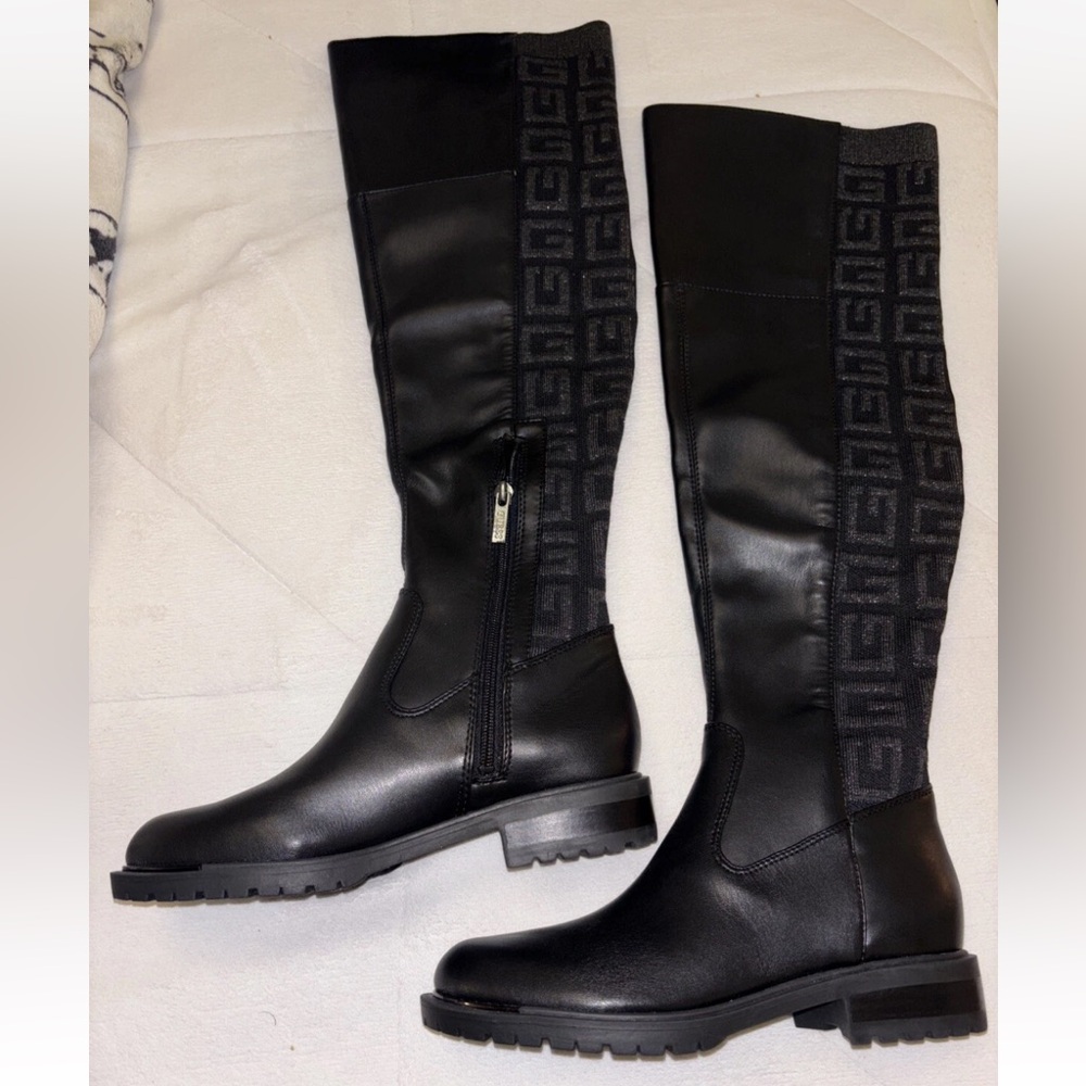 Guess boots